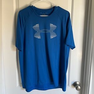 Large Blue Under Armour Tshirt